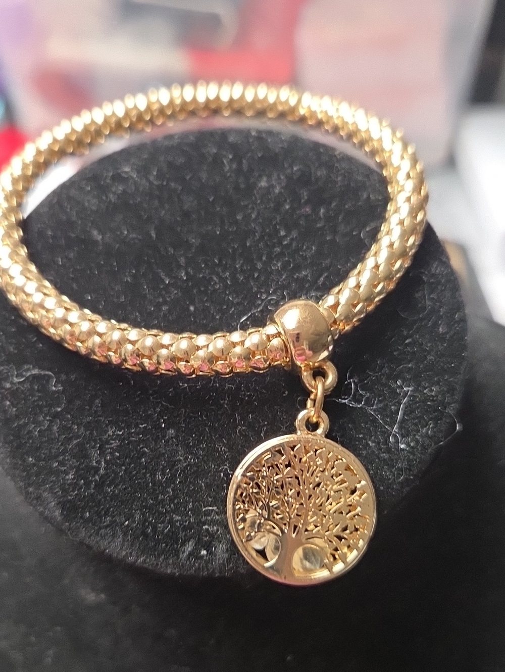 Tree of Life Shiny Gold Stretch Bracelet with Charm